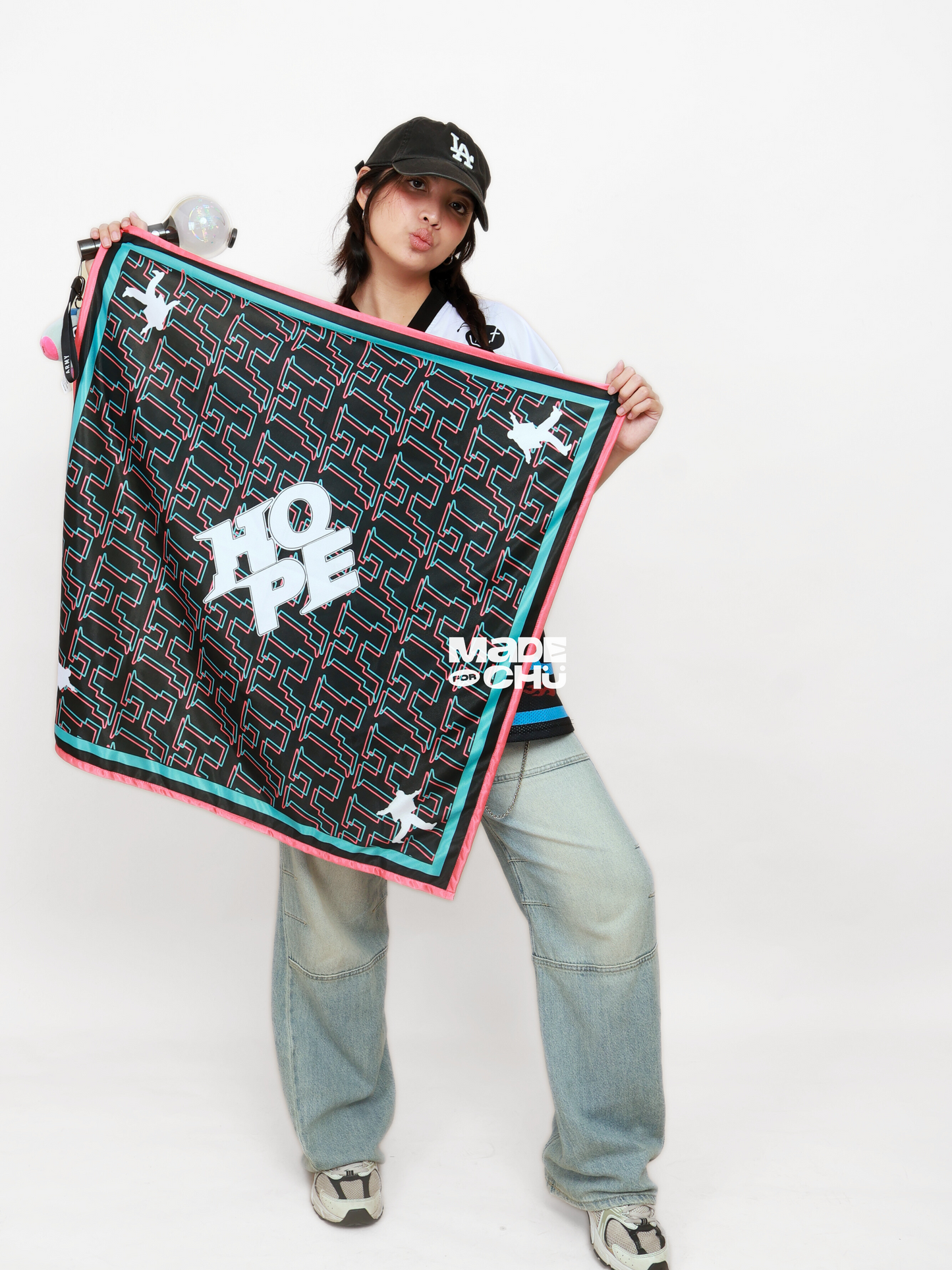 PRE-ORDER: HOTS SCARF - BLACK