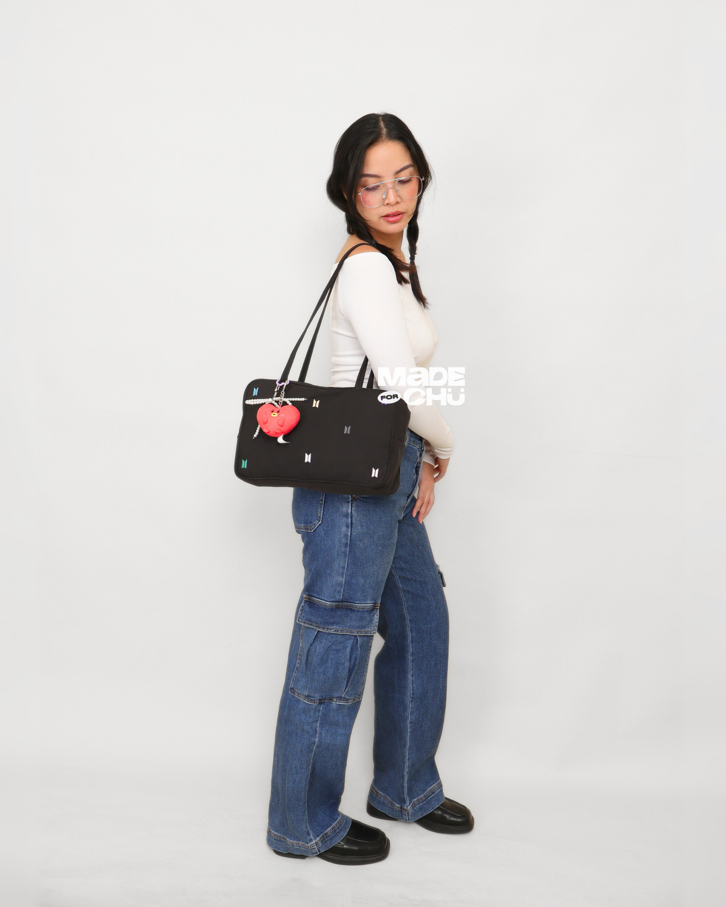 REJECT BTS LOGO BOWLER BAG