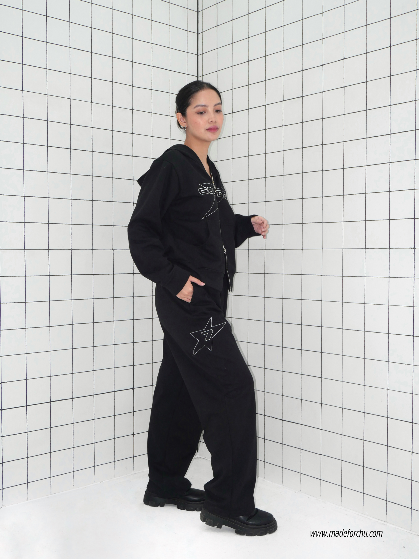 PRE-ORDER: GOLDEN - CARGO PANTS